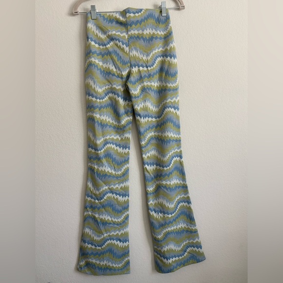 Urban Outfitters Flared Pants- size small - Picture 8 of 8